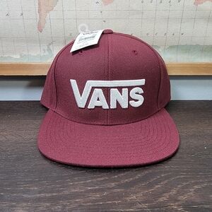 BRAND NEW Vans Classic Logo Snapback In Burgundy